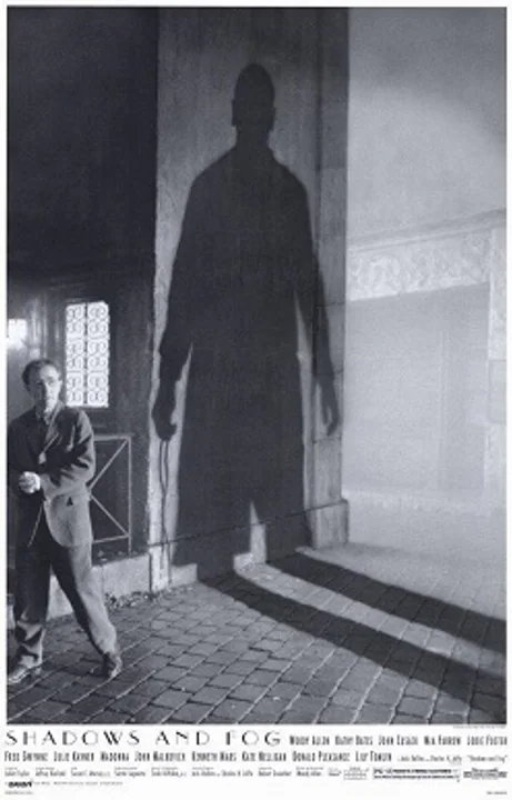 Poster de Sombras y niebla