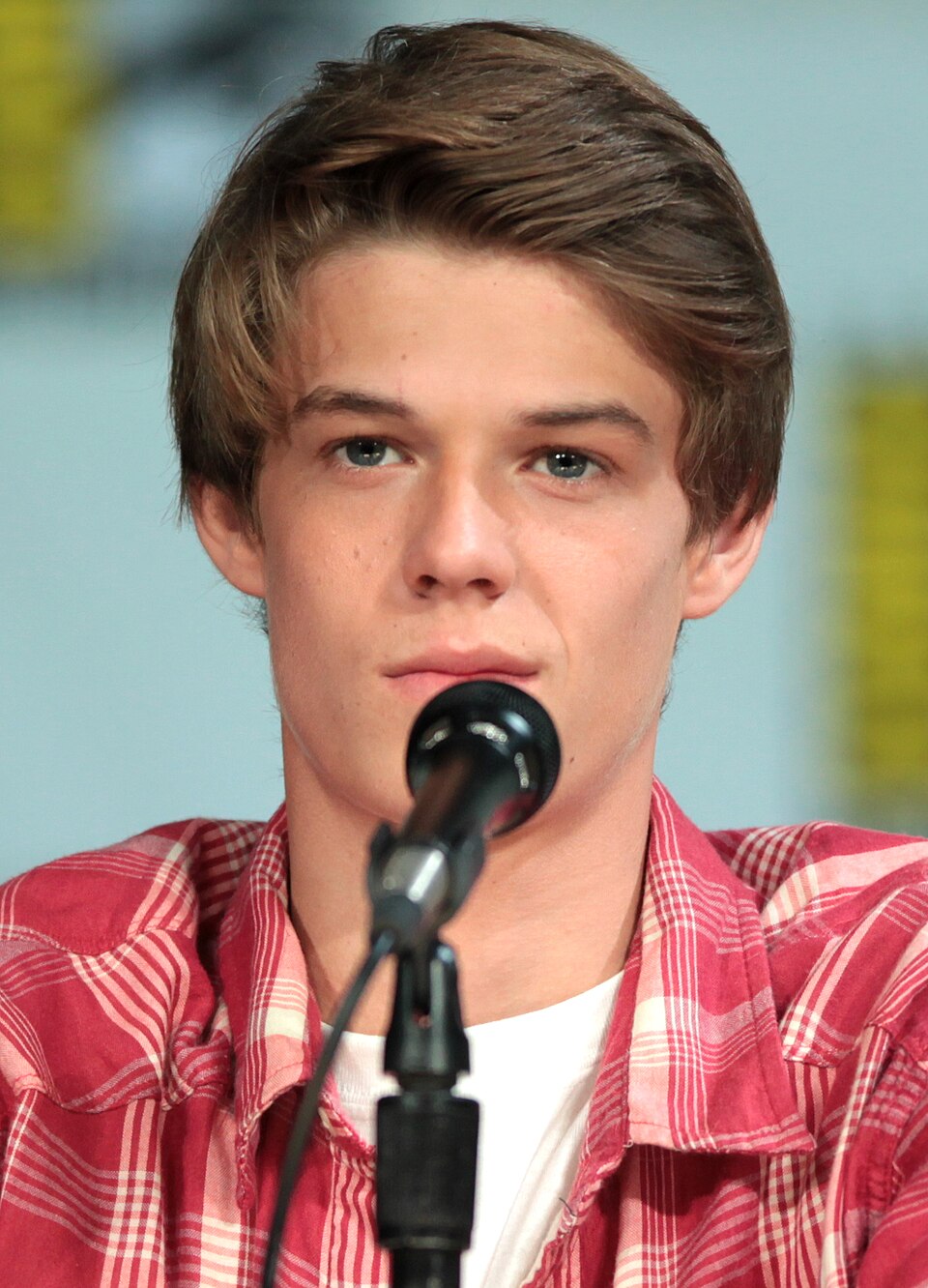 Foto de Colin Ford