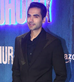 Foto de Ishwak Singh