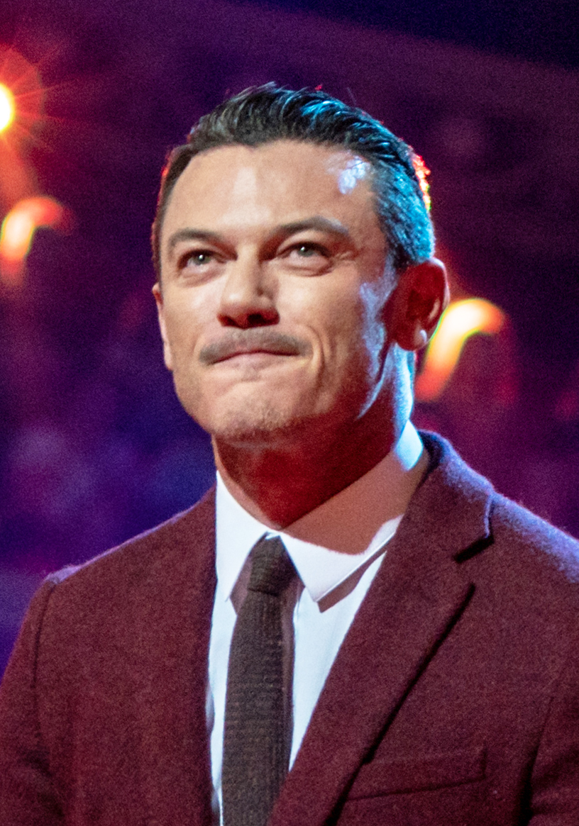Foto de Luke Evans